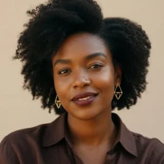 Retrato de Zuri, persona de IA do Fios
